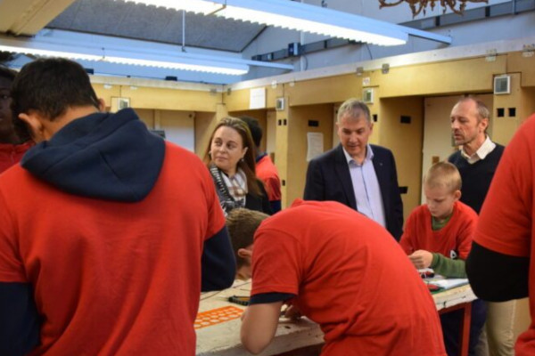 Koen Op Bezoek In Een Houtatelier Van GO! Dender
