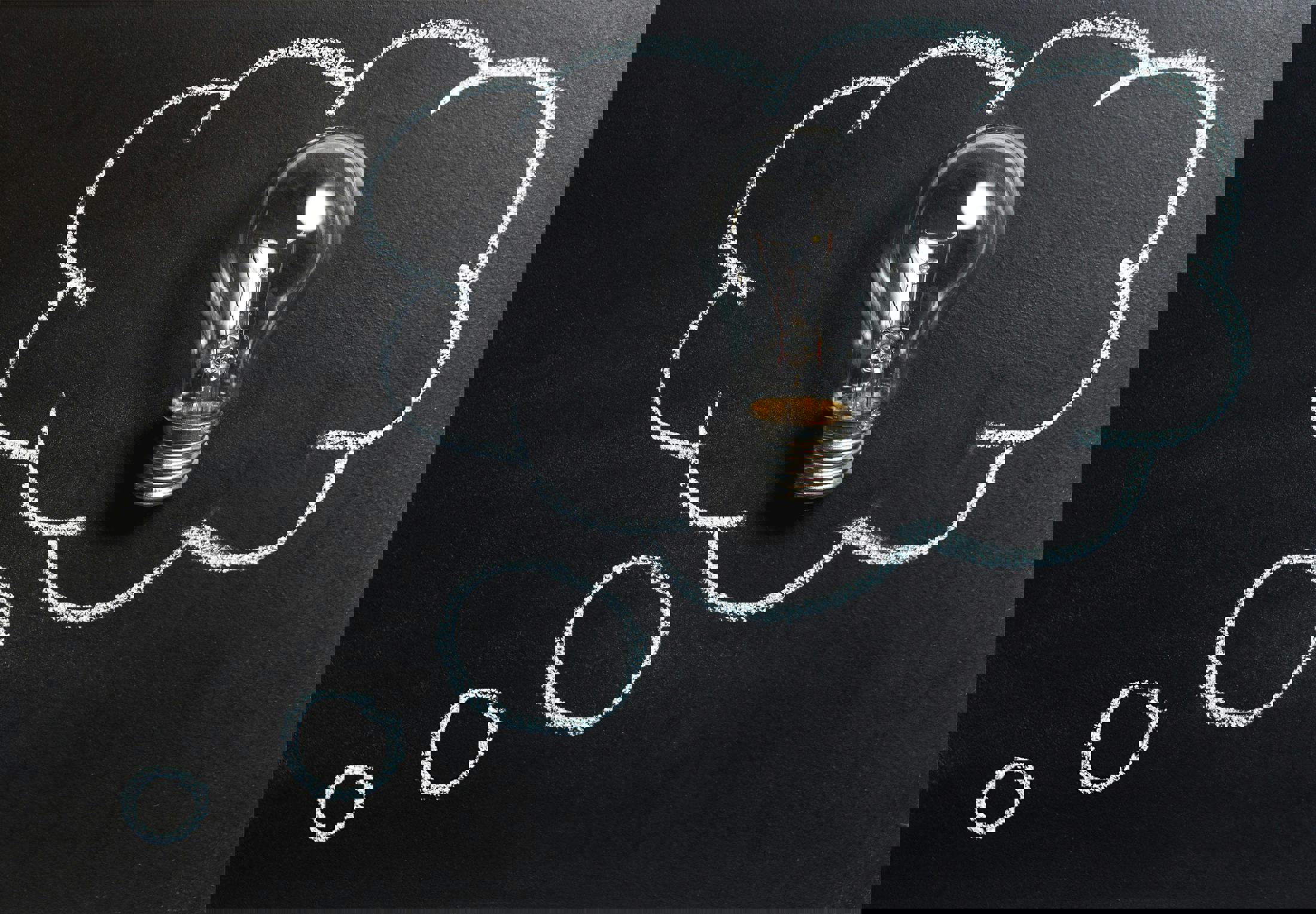 Denkwolk Met Lamp In